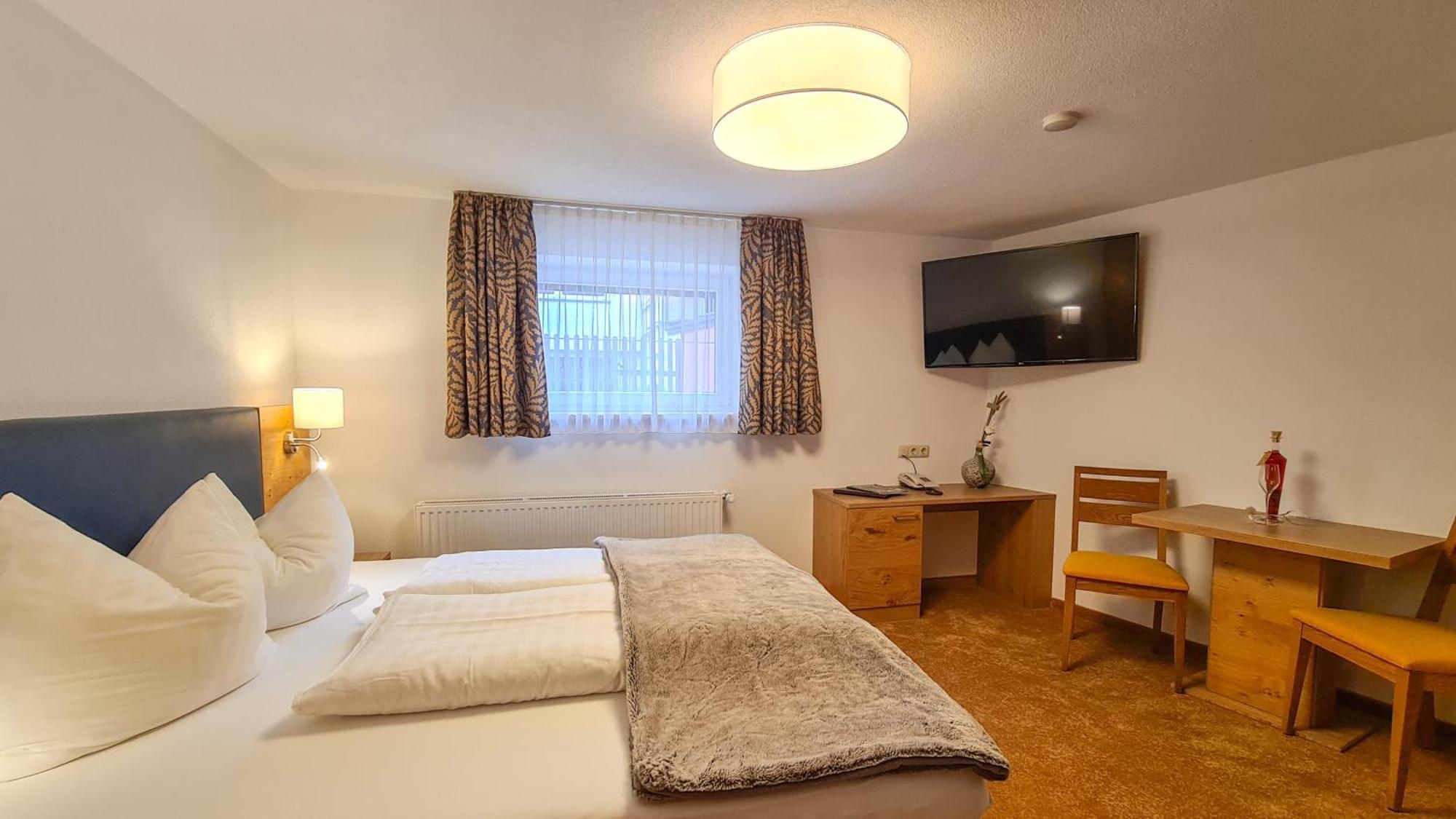 Apart Marlen Ишгль Экстерьер фото